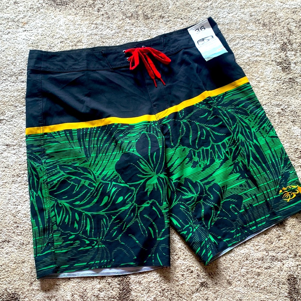 NWT hanolua surf co Hawaii swimming shorts size 36